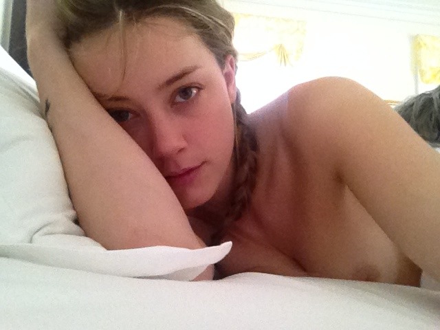  Amber Heard Naked Celeb IMG_3349 
