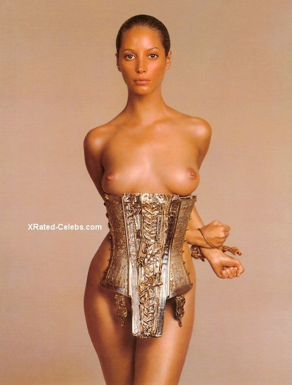 Christy Turlington Nude 003