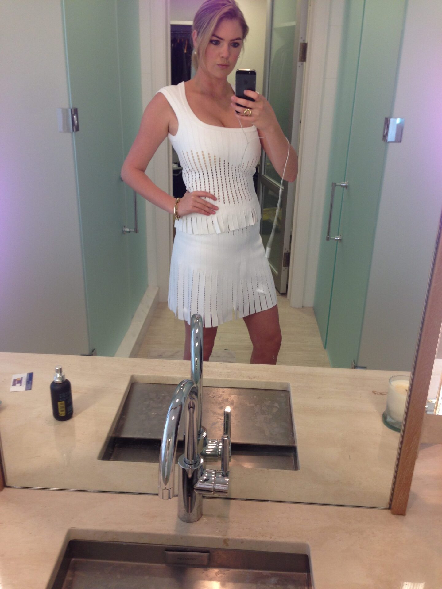 Kate Upton Celebrity Naked Acfdb409fa44d6f1a5bcc658be777a9d6756e96a