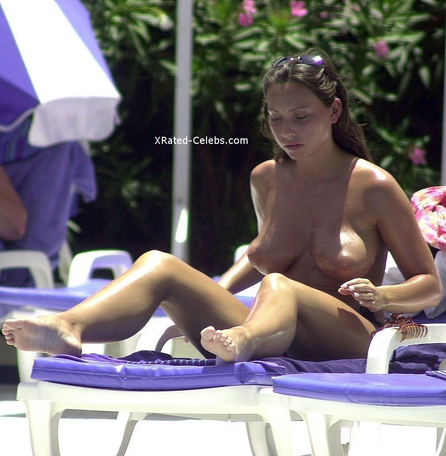 Lucinda Rhodes Flaherty Nude Tits 003