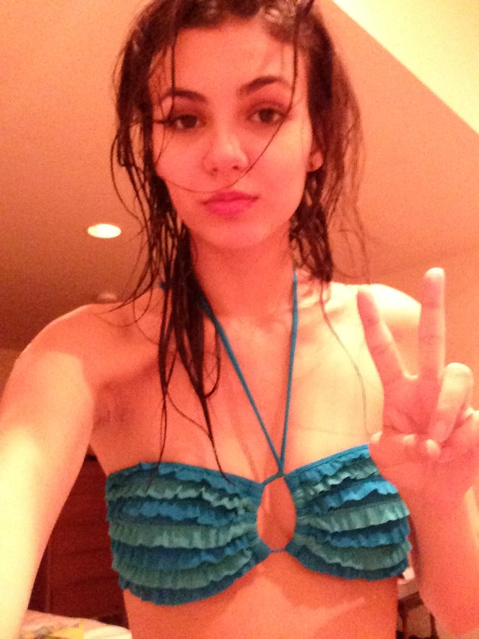 Victoria Justice Topless
