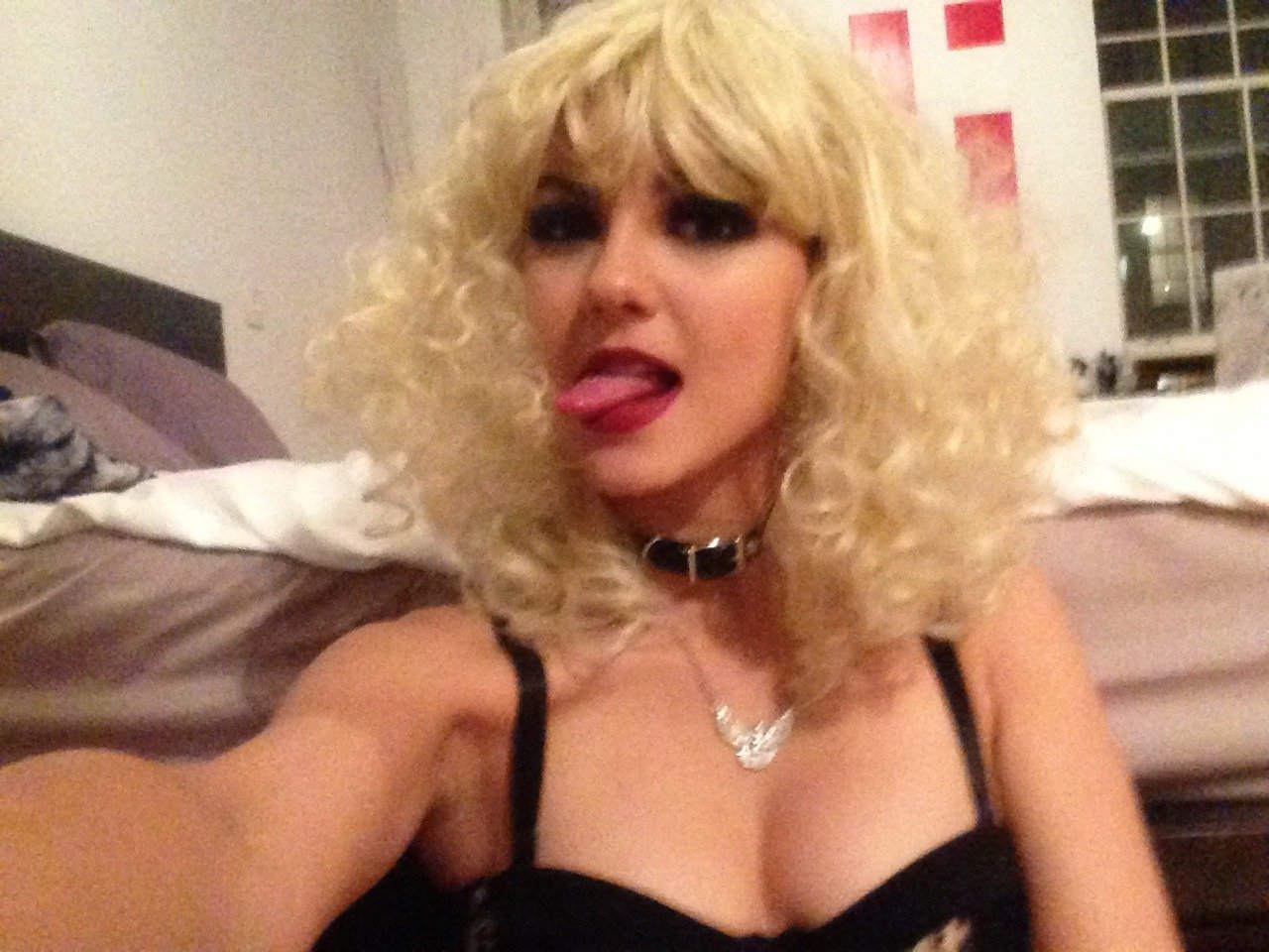 Victoria Justice Naked Celeb AMBUKFj