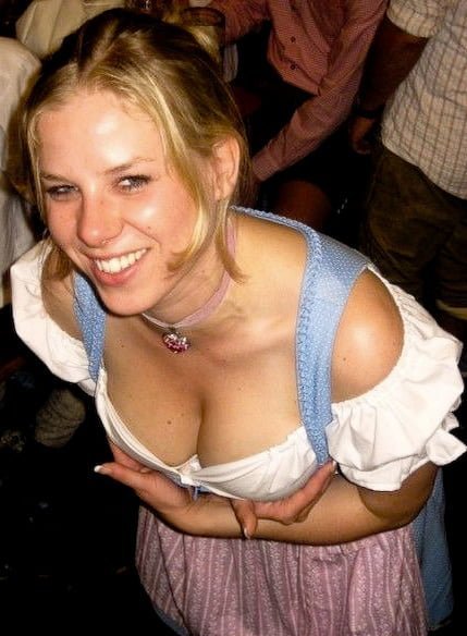 Beautifull Oktoberfest Teens 11