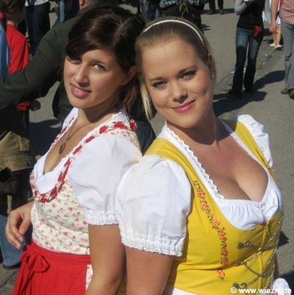Beautifull Oktoberfest Teens 123