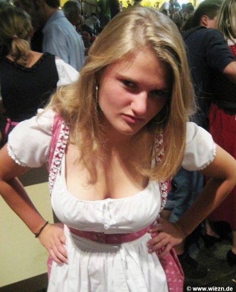 Beautifull Oktoberfest Teens 126
