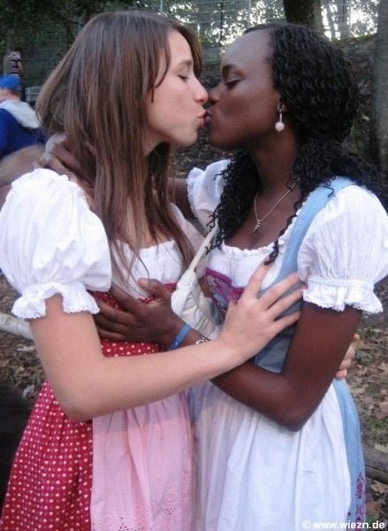 Beautifull Oktoberfest Teens 134