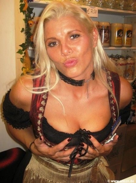 Beautifull Oktoberfest Teens 146