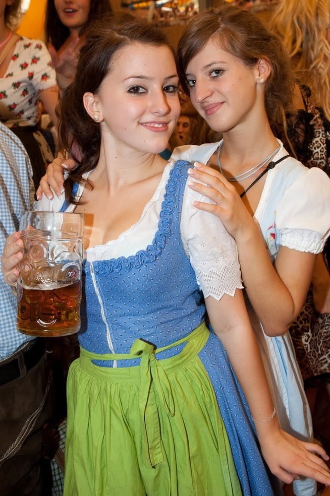 Beautifull Oktoberfest Teens 178