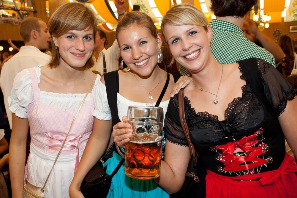 Beautifull Oktoberfest Teens 179