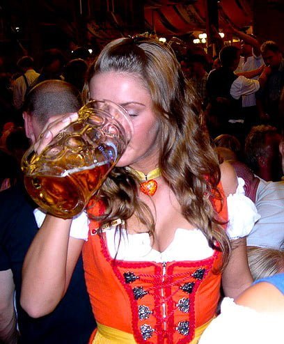 Beautifull Oktoberfest Teens 18