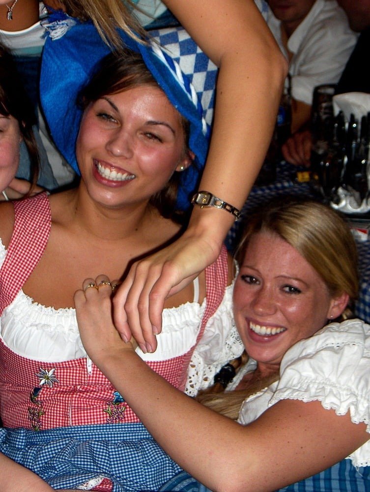 Beautifull Oktoberfest Teens 35