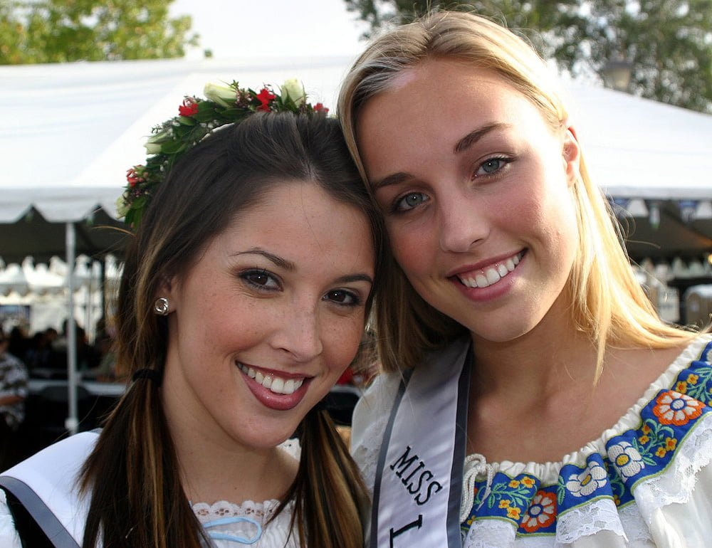 Beautifull Oktoberfest Teens 42