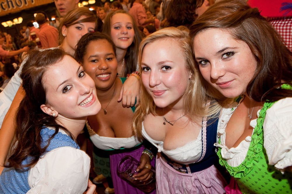 Beautifull Oktoberfest Teens 76