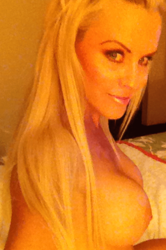 Jenny Mcarthy Naked Celeb IMG_0360