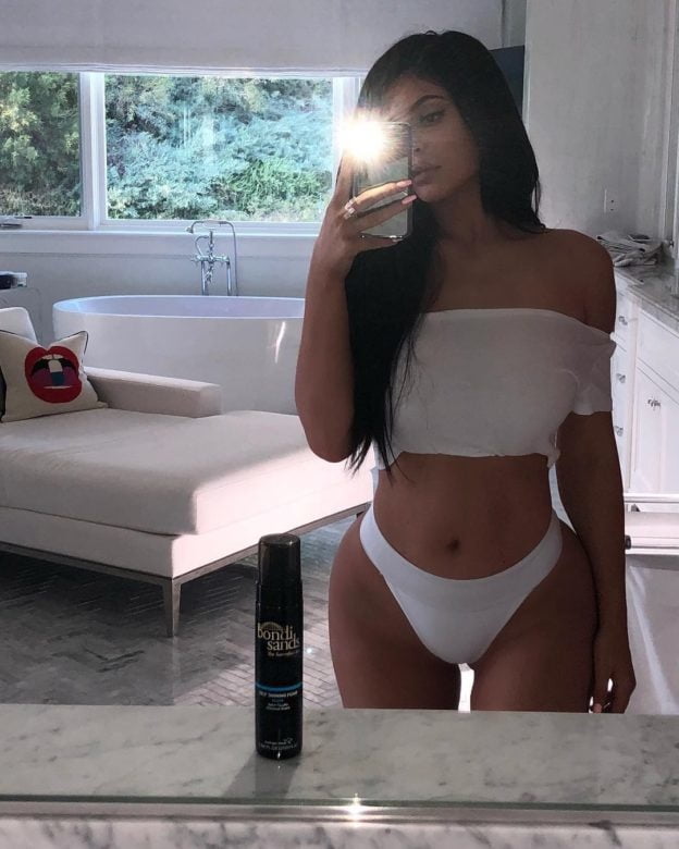 Kylie Jenner Sexy 1