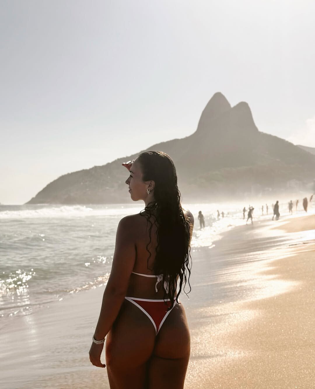 Adriana Dias (@ adrianaadias ) 1