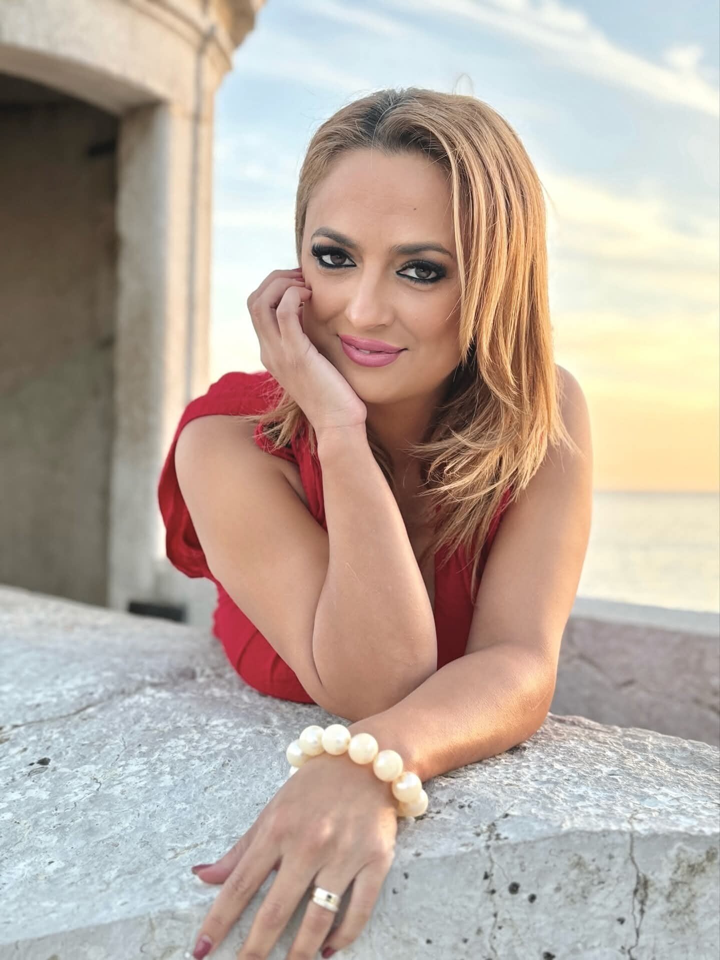 Silvia Botelho-cmtv 2