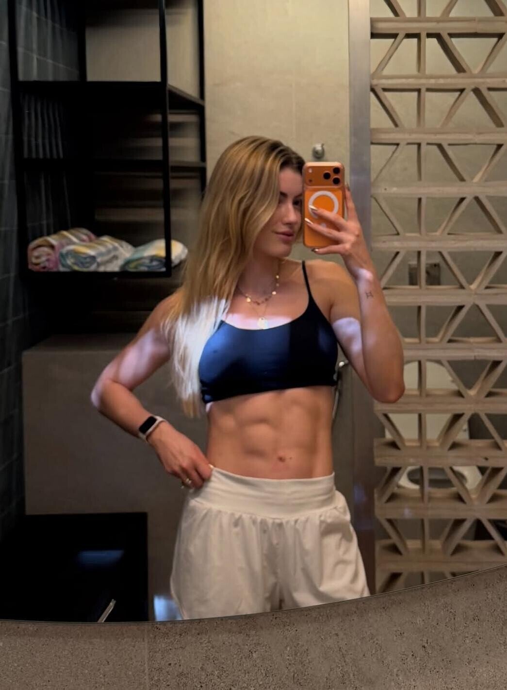 A couple of her mirror selfies 2