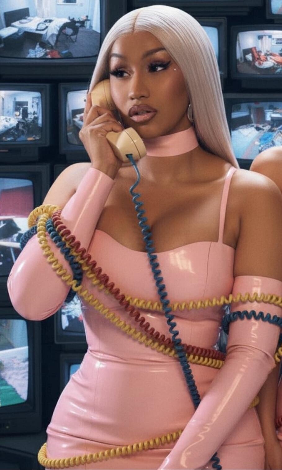 Fav pics of Cardi B 3