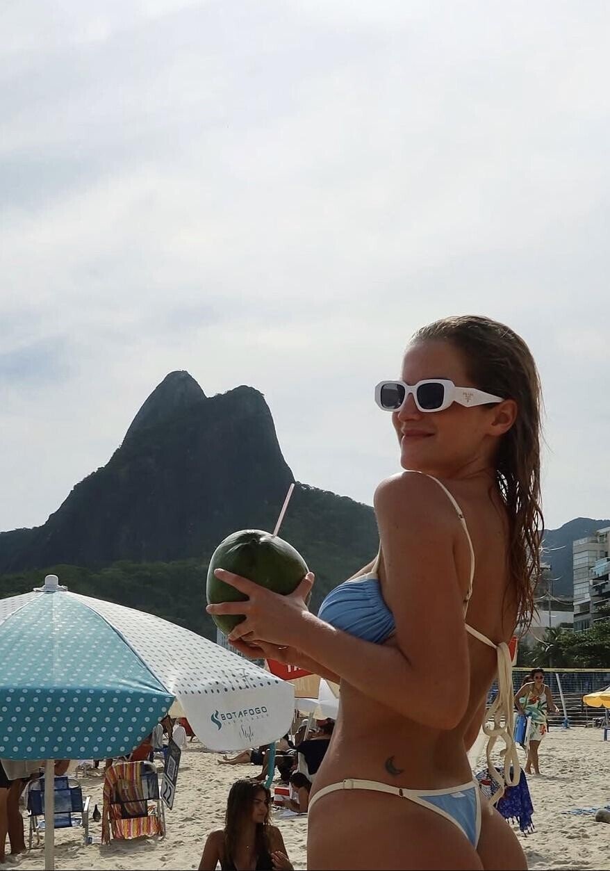 Júlia Palha (@juliapalha) 1