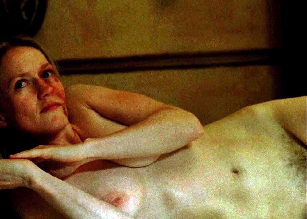 Paula Malcomson – Deadwood (2004) 1