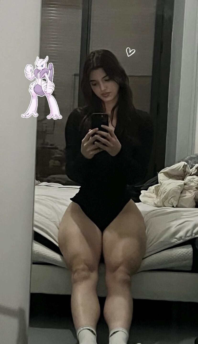 This body at 18 is insane!(name in comments) 5