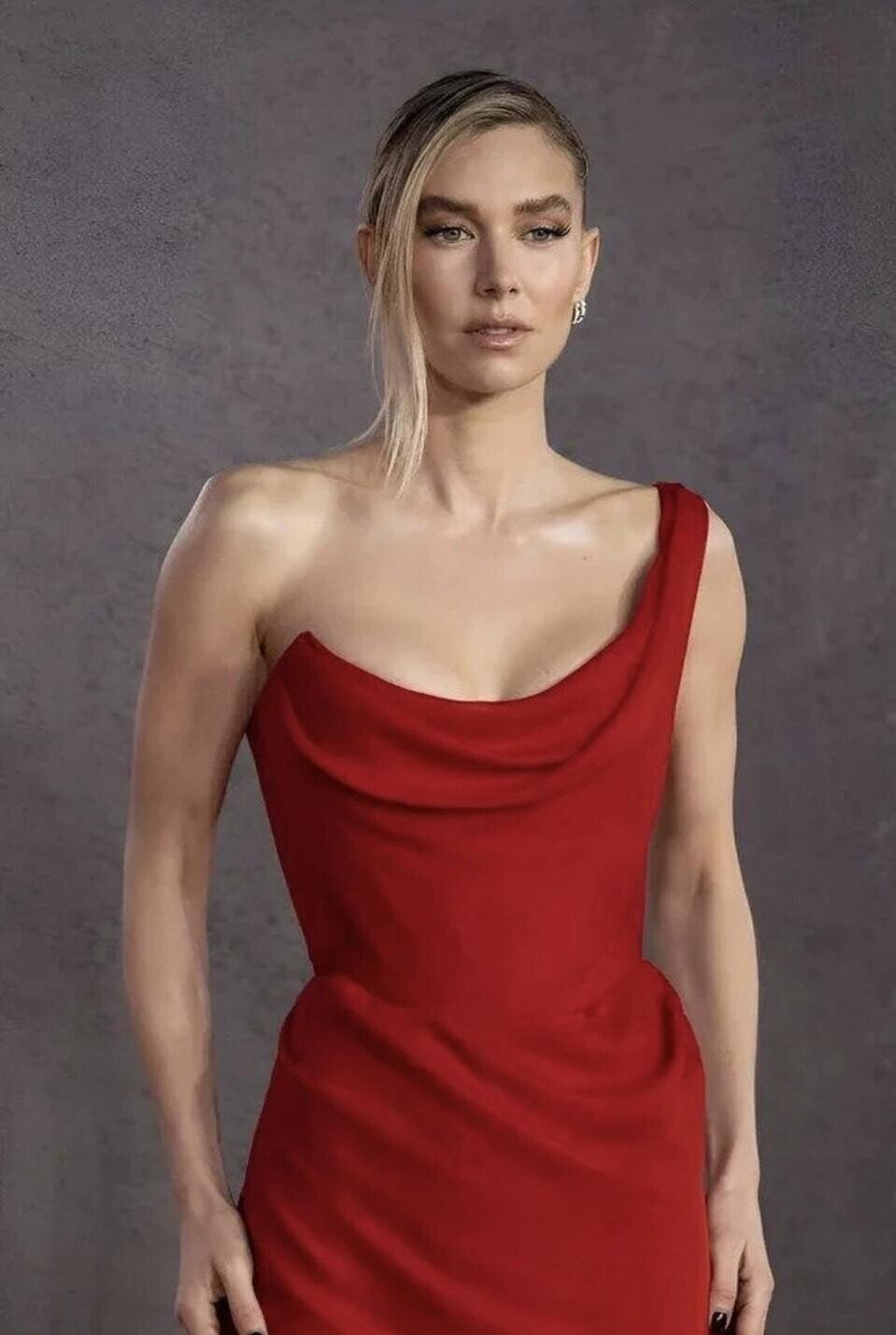 Vanessa Kirby is Fantastic 3