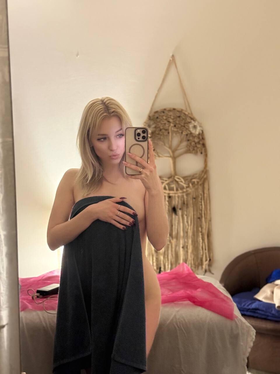 Bathing is best done together ❤️ 1