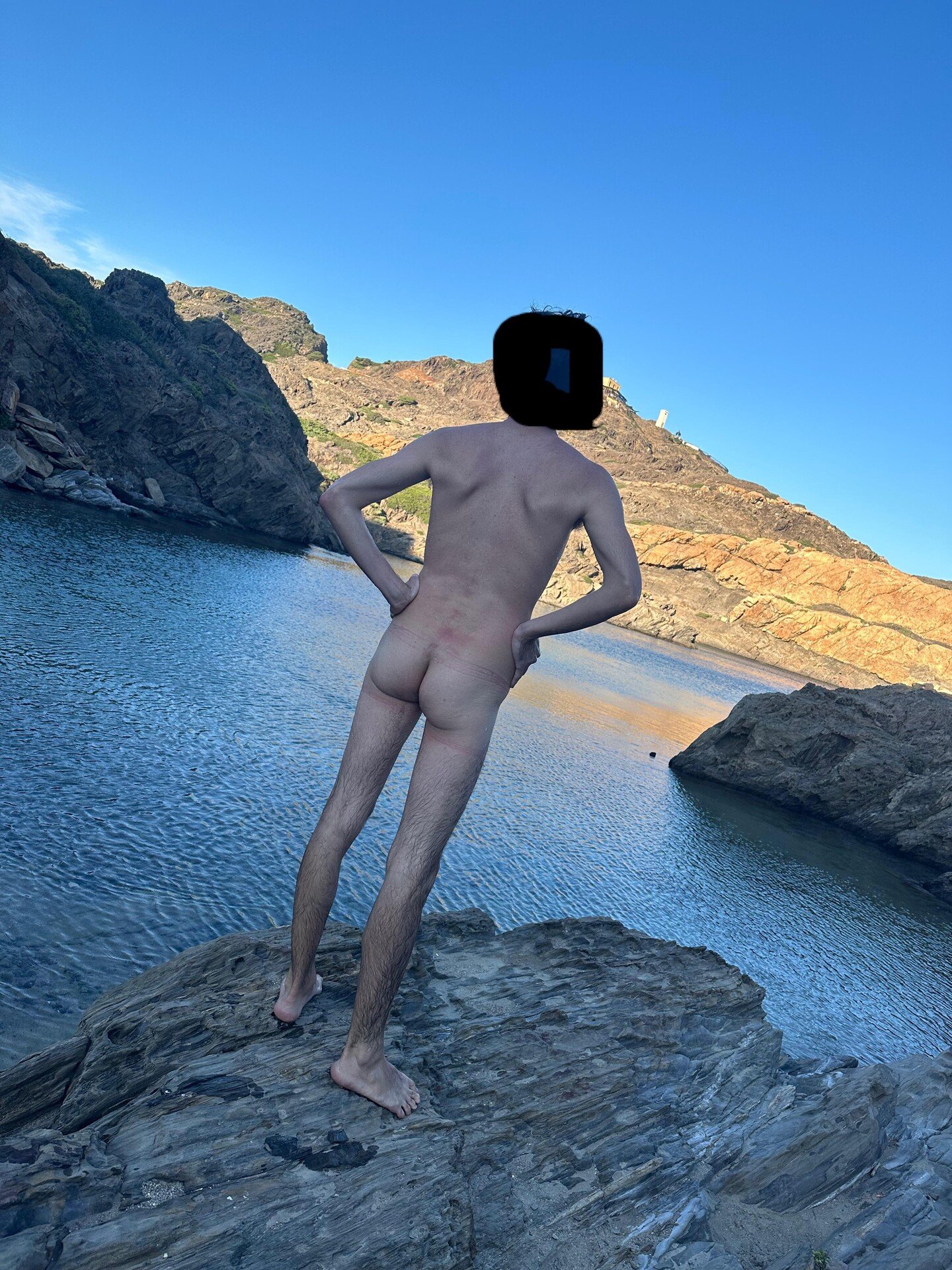 Chilling in a beautiful and empty spanish creek 1