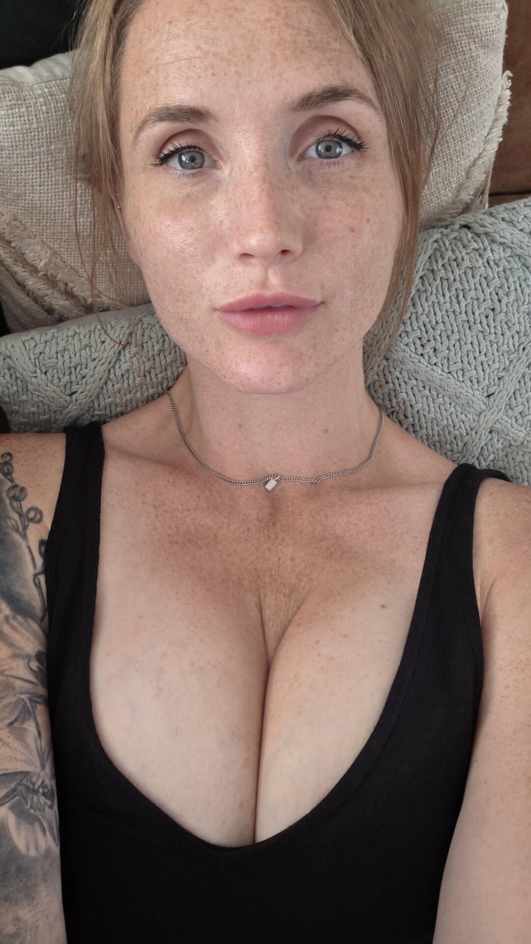 Do I still got it as a 33yo mom of 3…? 1