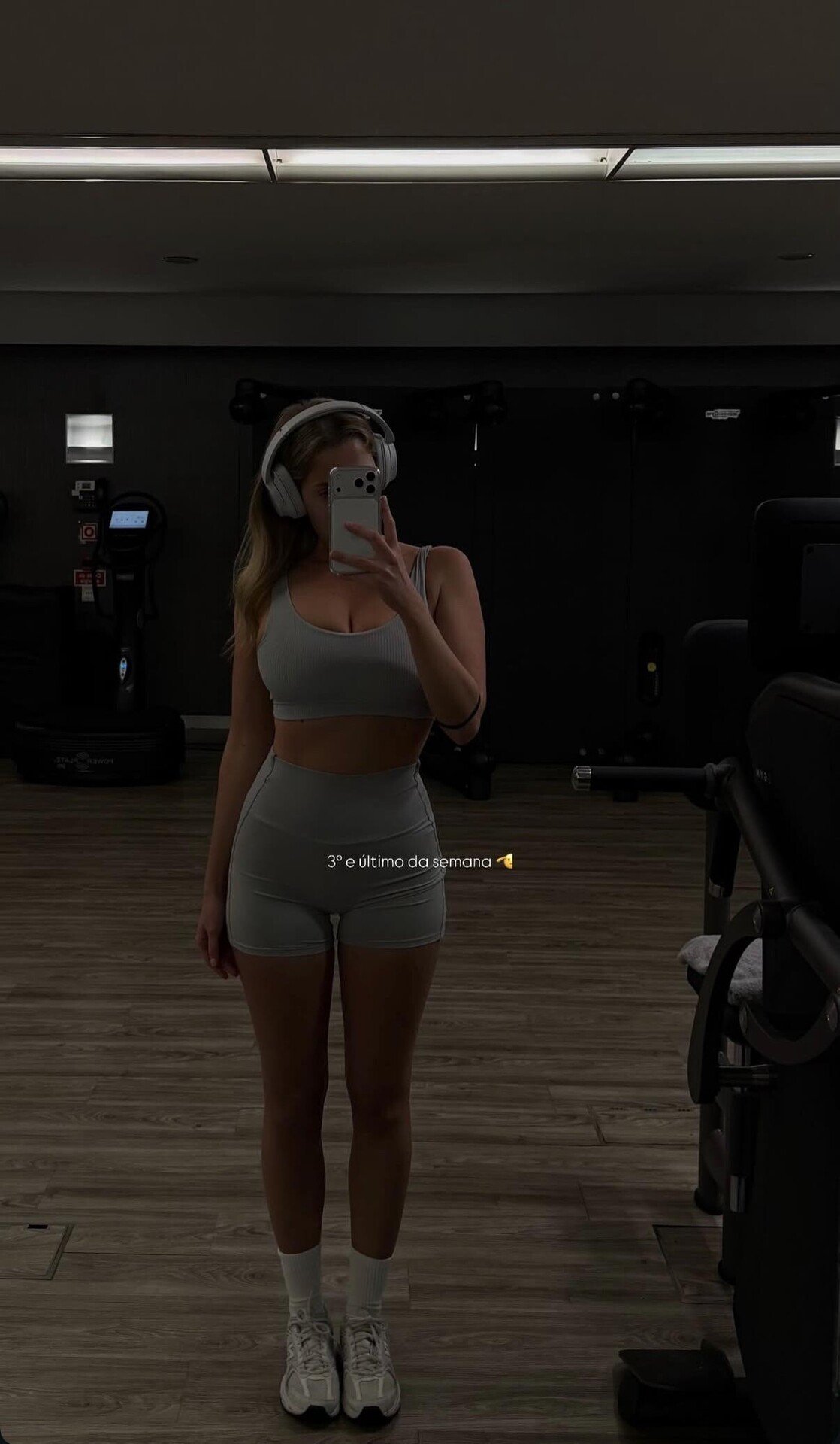 Júlia Palha (@juliapalha) 1