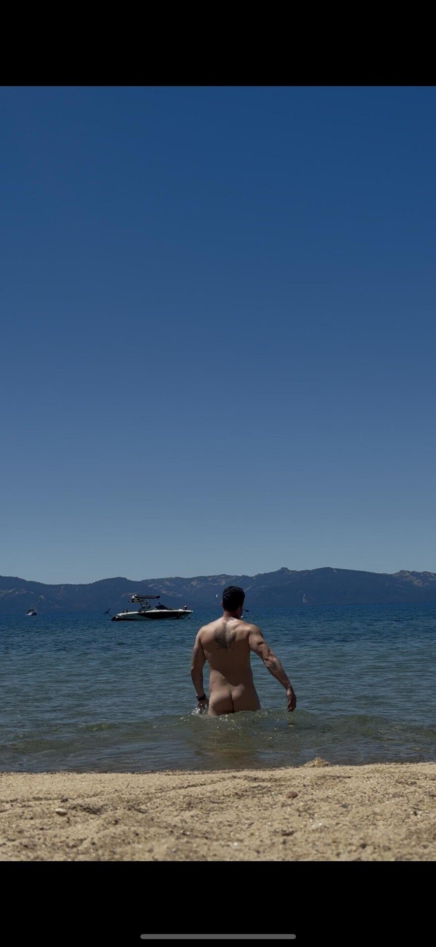 Not the sea, but a lake. Still refreshing and pleasant. 2