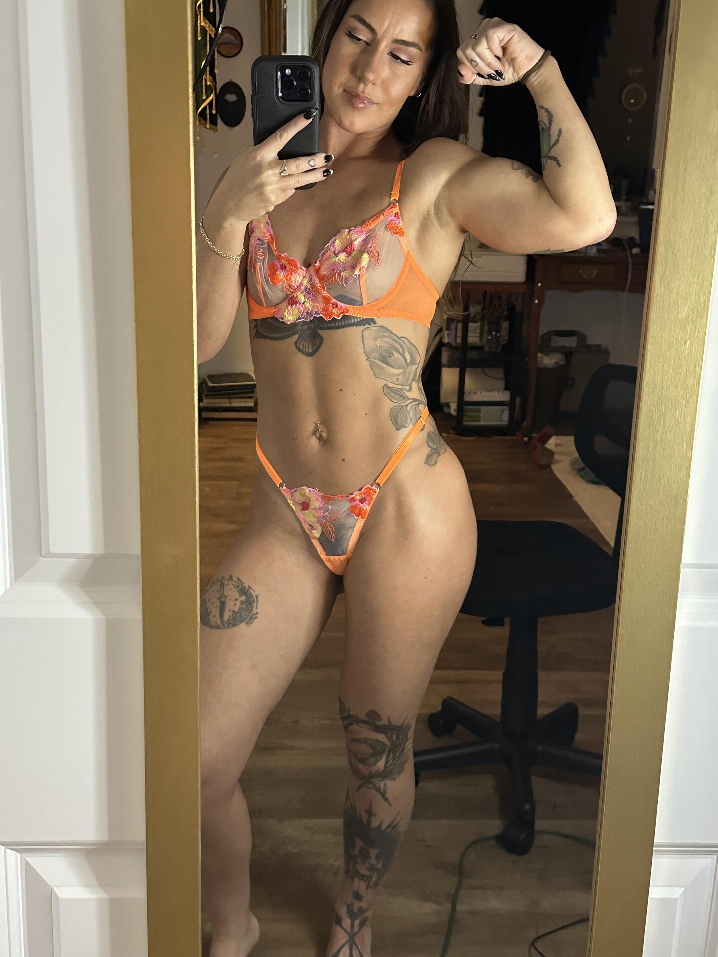 Who needs a hero when you have a goddess? 1