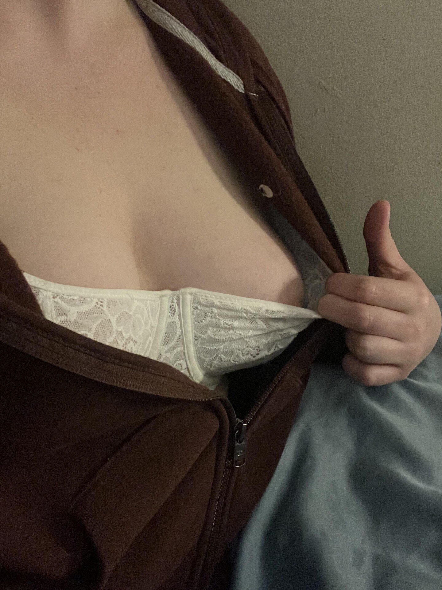 Getting started for the night ✨[F26] 2