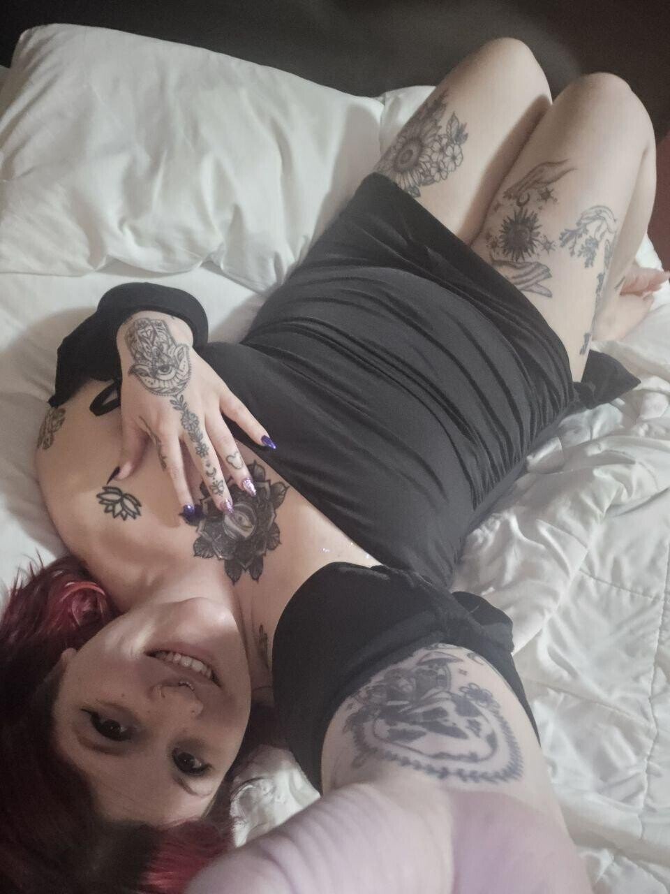 gothic-queen-bow-internally-1