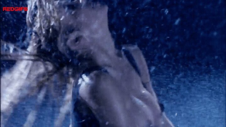 Pamela anderson-barb wire(1996) 1