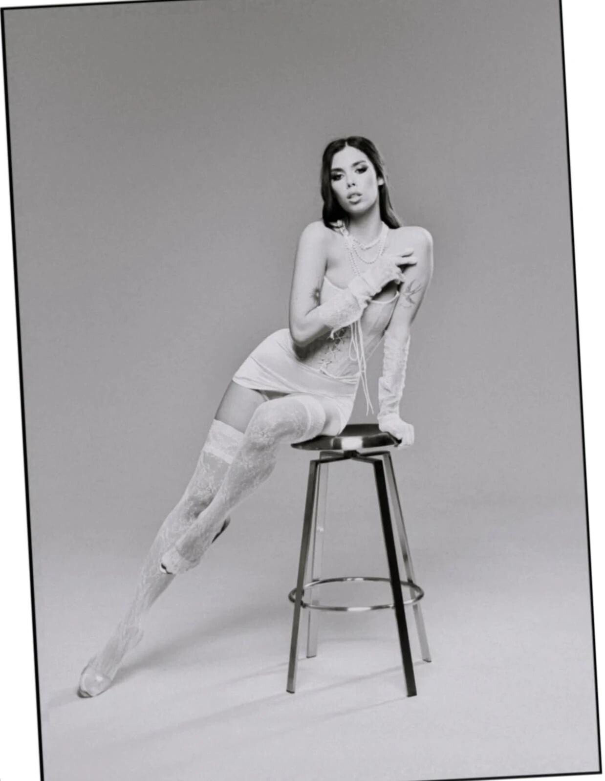 Posed perfection, if I do say so myself, matches This photo looks like art — proof that nude photography belongs in two places: museums and your feed 1