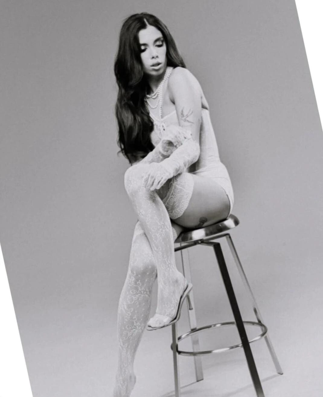 Posed perfection, if I do say so myself, matches This photo looks like art — proof that nude photography belongs in two places: museums and your feed 2