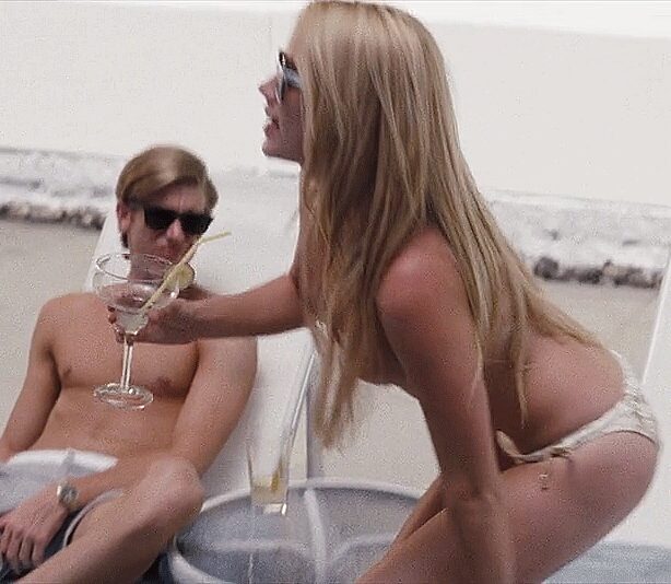 Amber Heard – The Informers (2008) 1