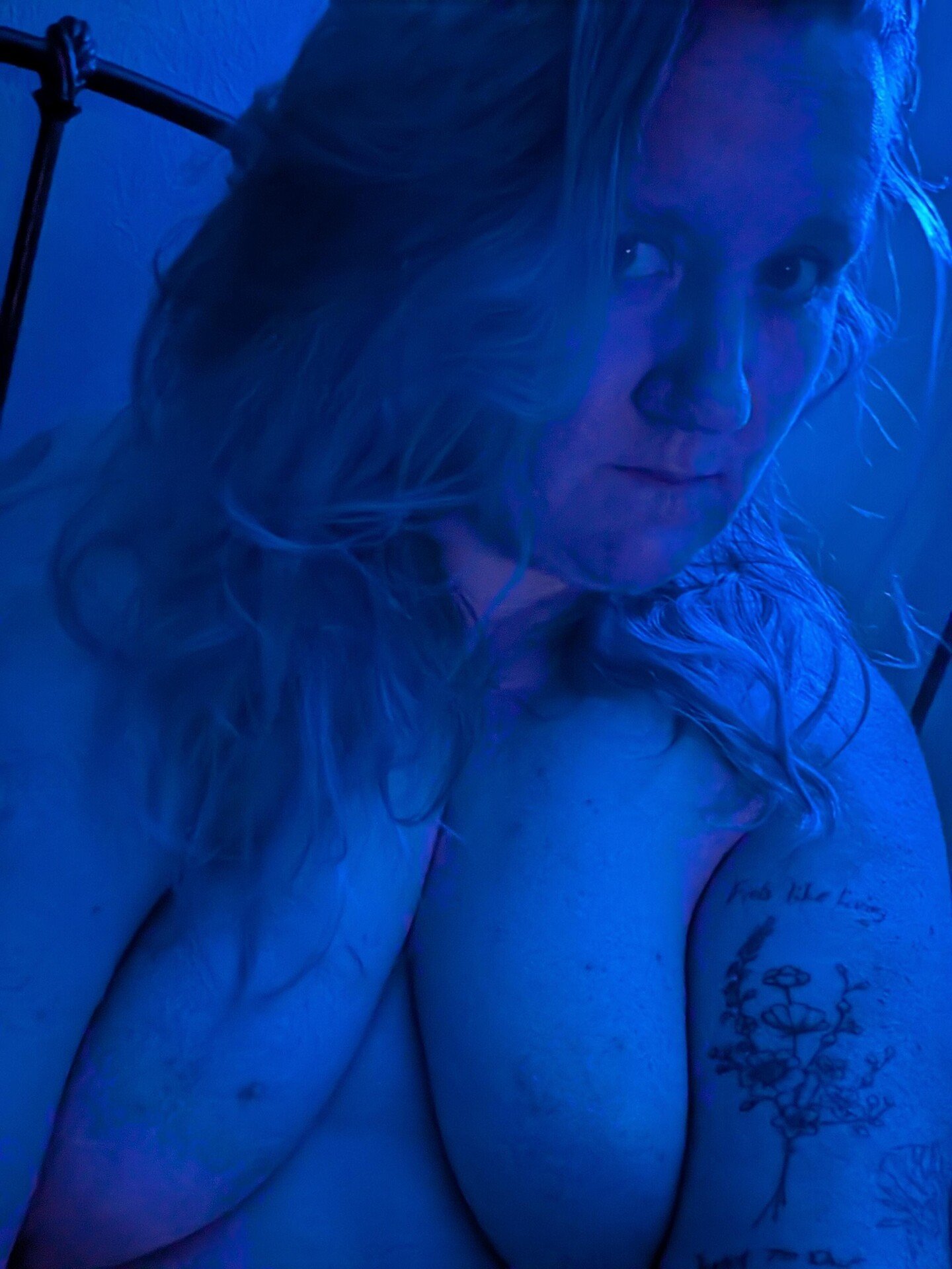 I think blue is definitely my color! What do you think?; 1