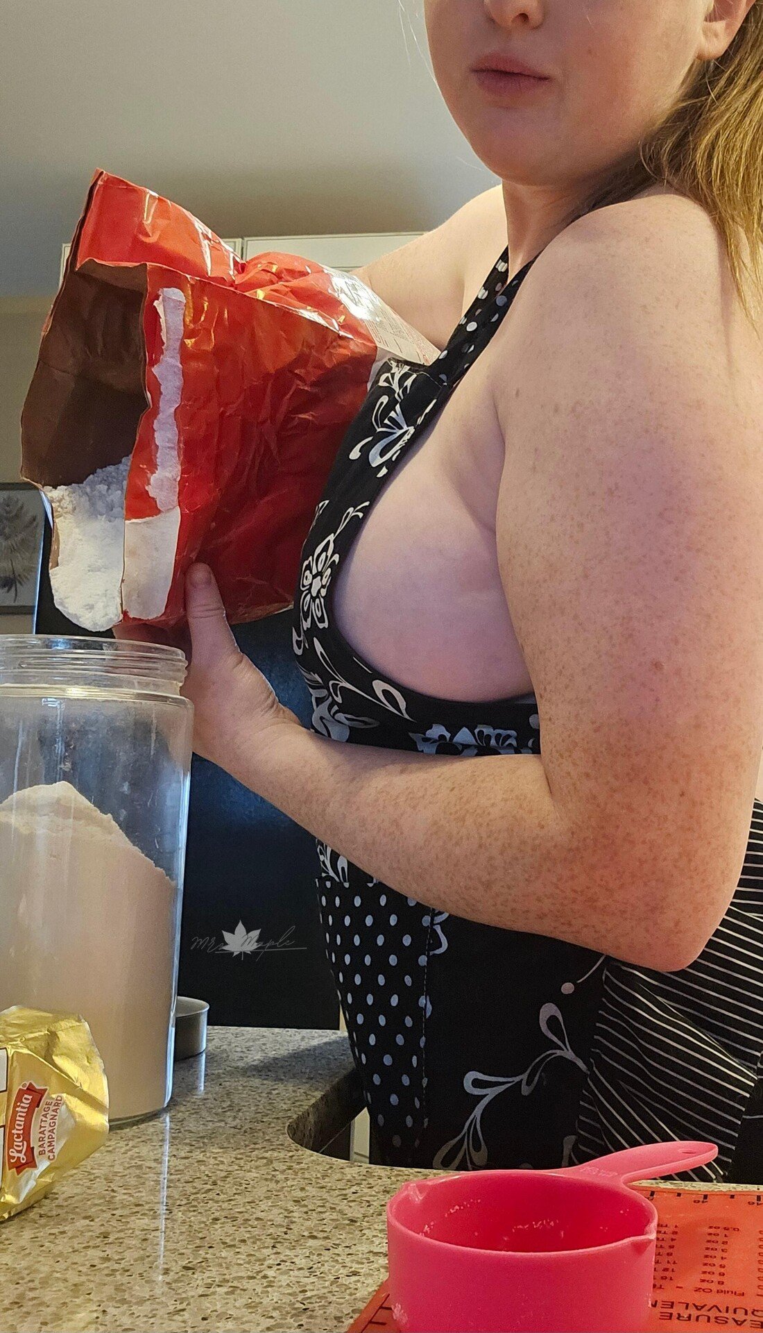 MILF in her natural habitat – with this apron as my only clothes! 1