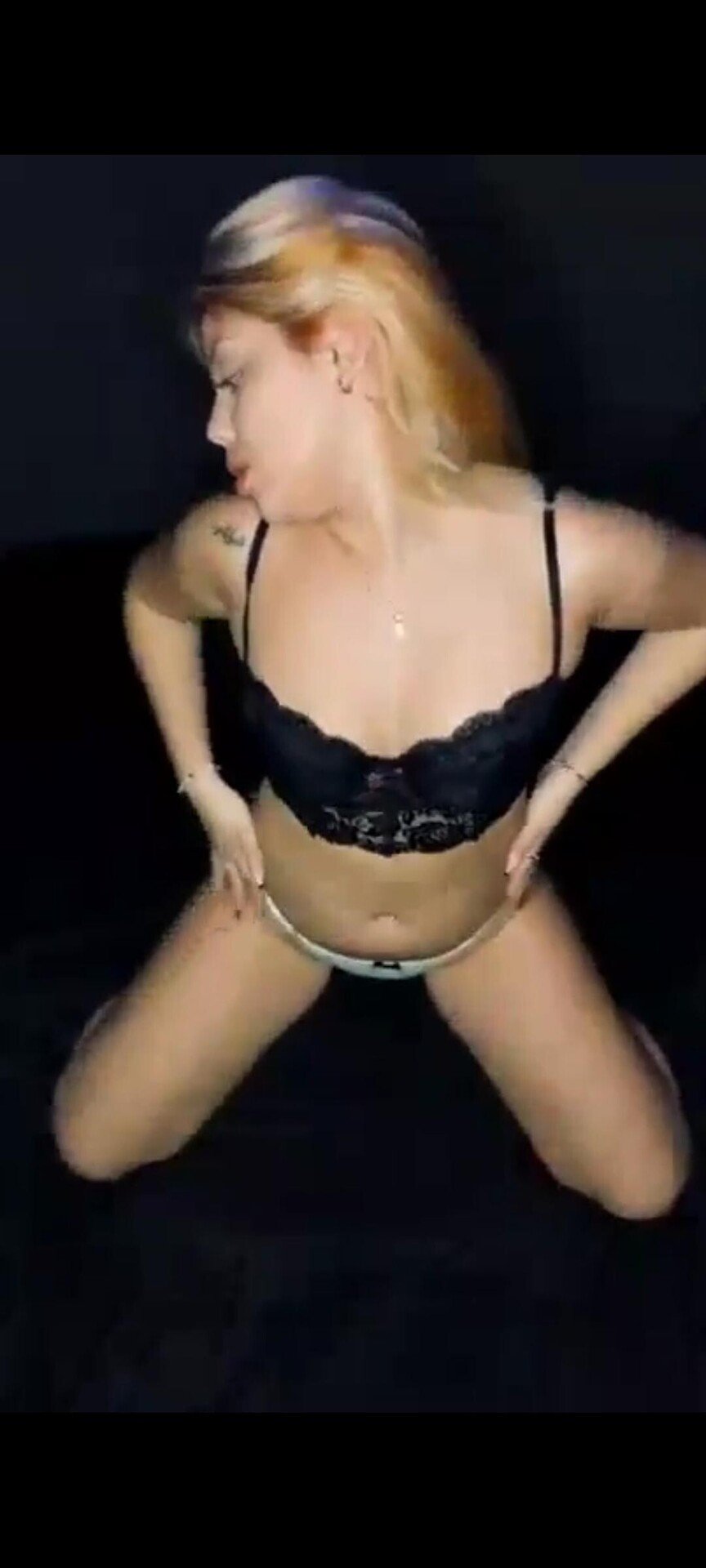 Gente aun vendo este video de luli billordo. (PT) 1