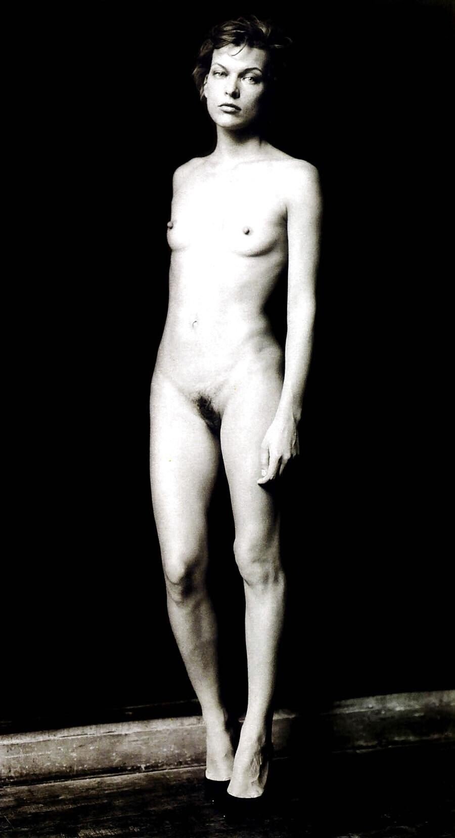Milla Jovovich 3